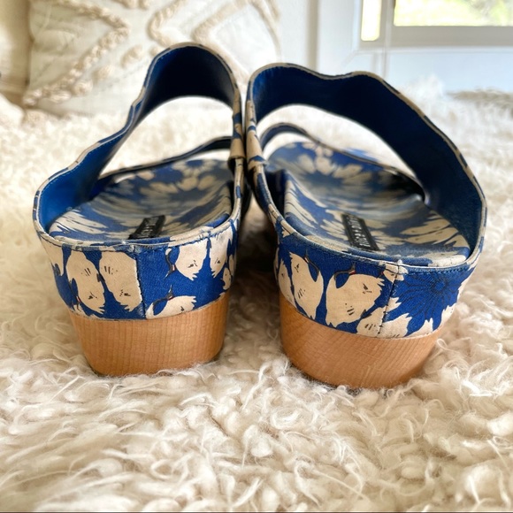 Alice & Olivia floral sandal - Picture 4 of 7